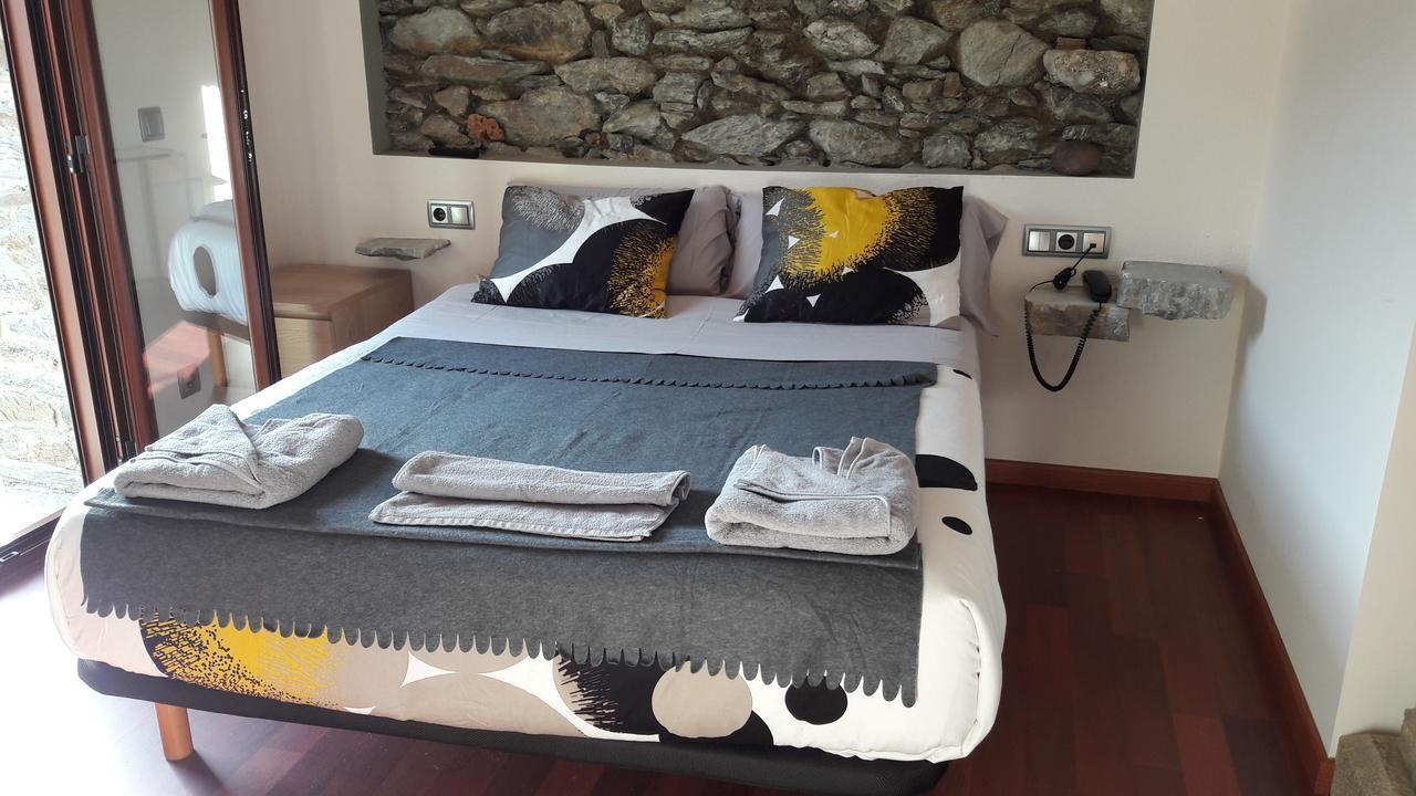 Rural L'Ortiga Blanca Hotel Queralbs Ngoại thất bức ảnh