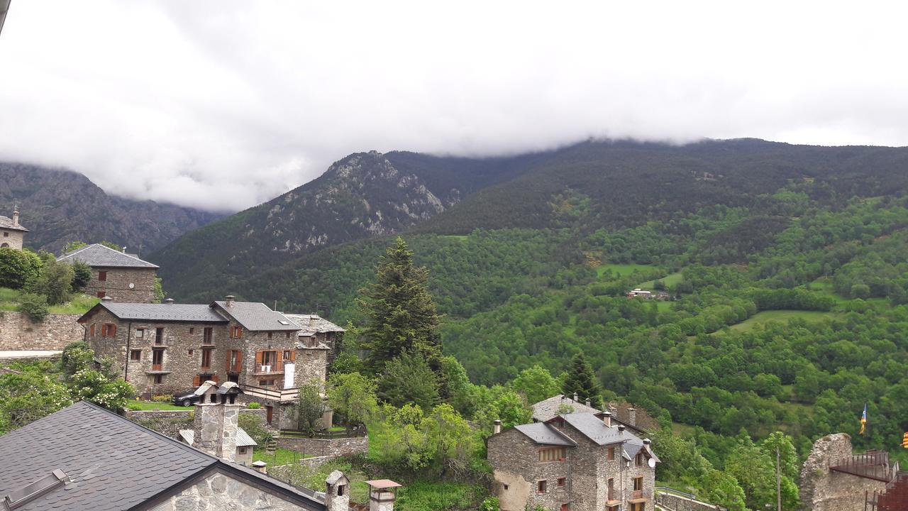 Rural L'Ortiga Blanca Hotel Queralbs Ngoại thất bức ảnh